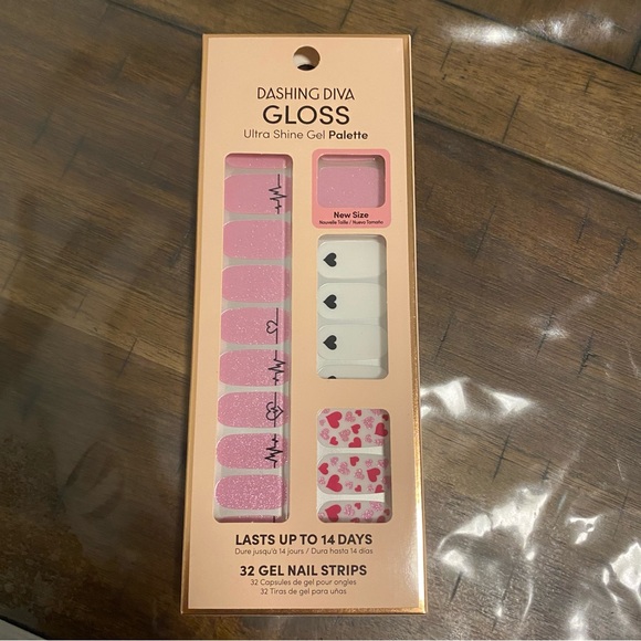 Nail Stickers - Picture 1 of 2